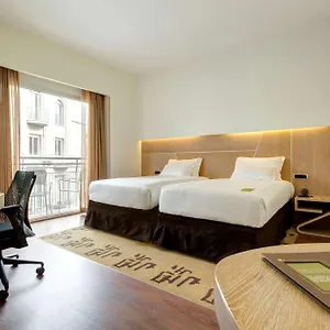 Otel Hilton Garden Claridge ****